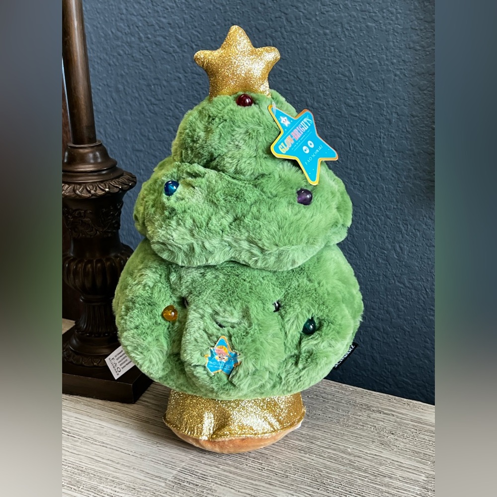 🆕 FAO Schwarz Glow Brights Green Christmas Tree Stuffed Animal